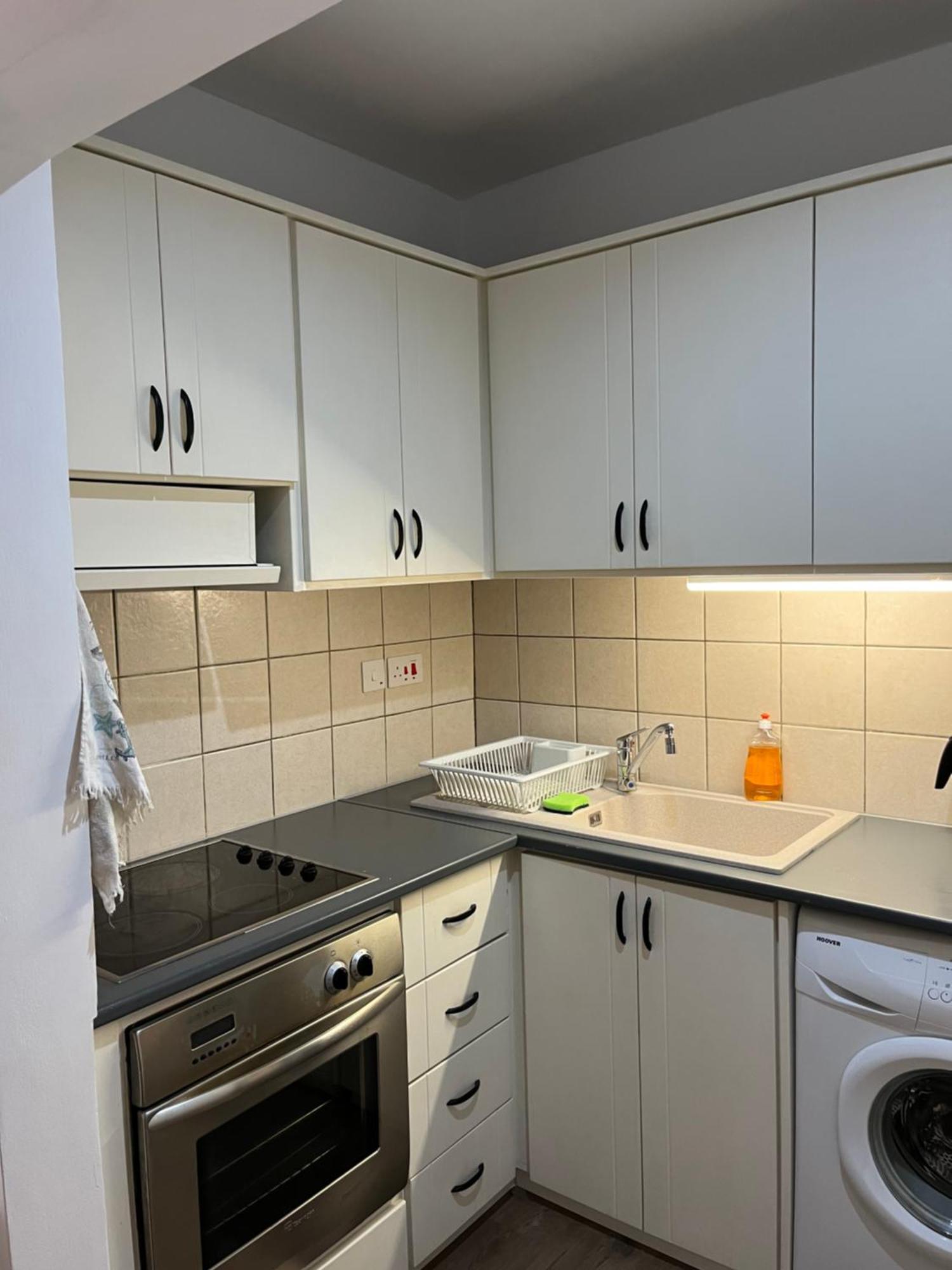 Apartment In Residential Complex With Pool Klorakas Екстер'єр фото